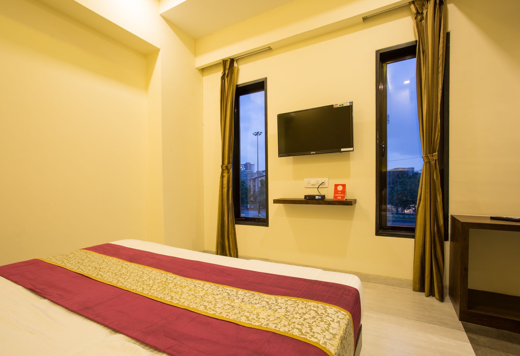 Oyo 7156 Hill View Residency Otel Navi Mumbai Dış mekan fotoğraf