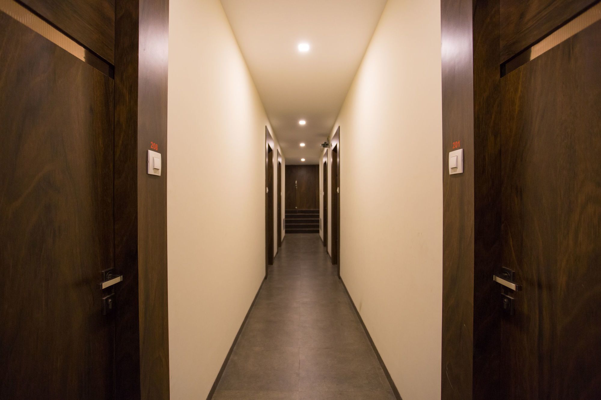 Oyo 7156 Hill View Residency Otel Navi Mumbai Dış mekan fotoğraf